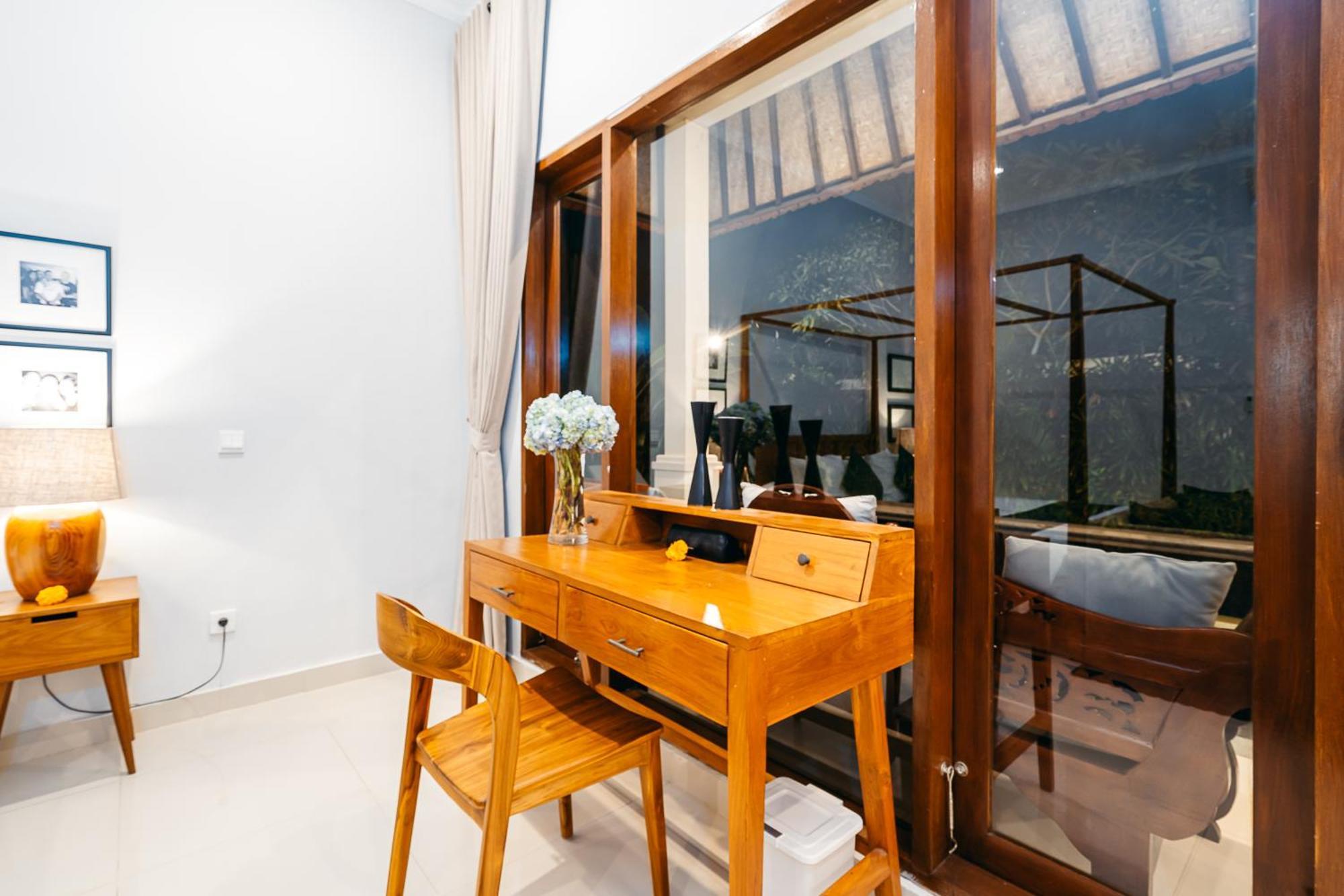 Mahayana Villa Batu Belig - Close To The Beach Canggu Buitenkant foto